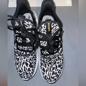 Adidas cloud foam size 9.5 women’s. Leopard print